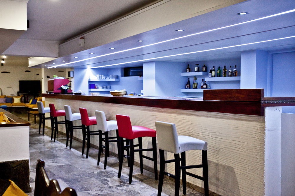 Aeolos Bay Hotel Tínos Restaurant foto